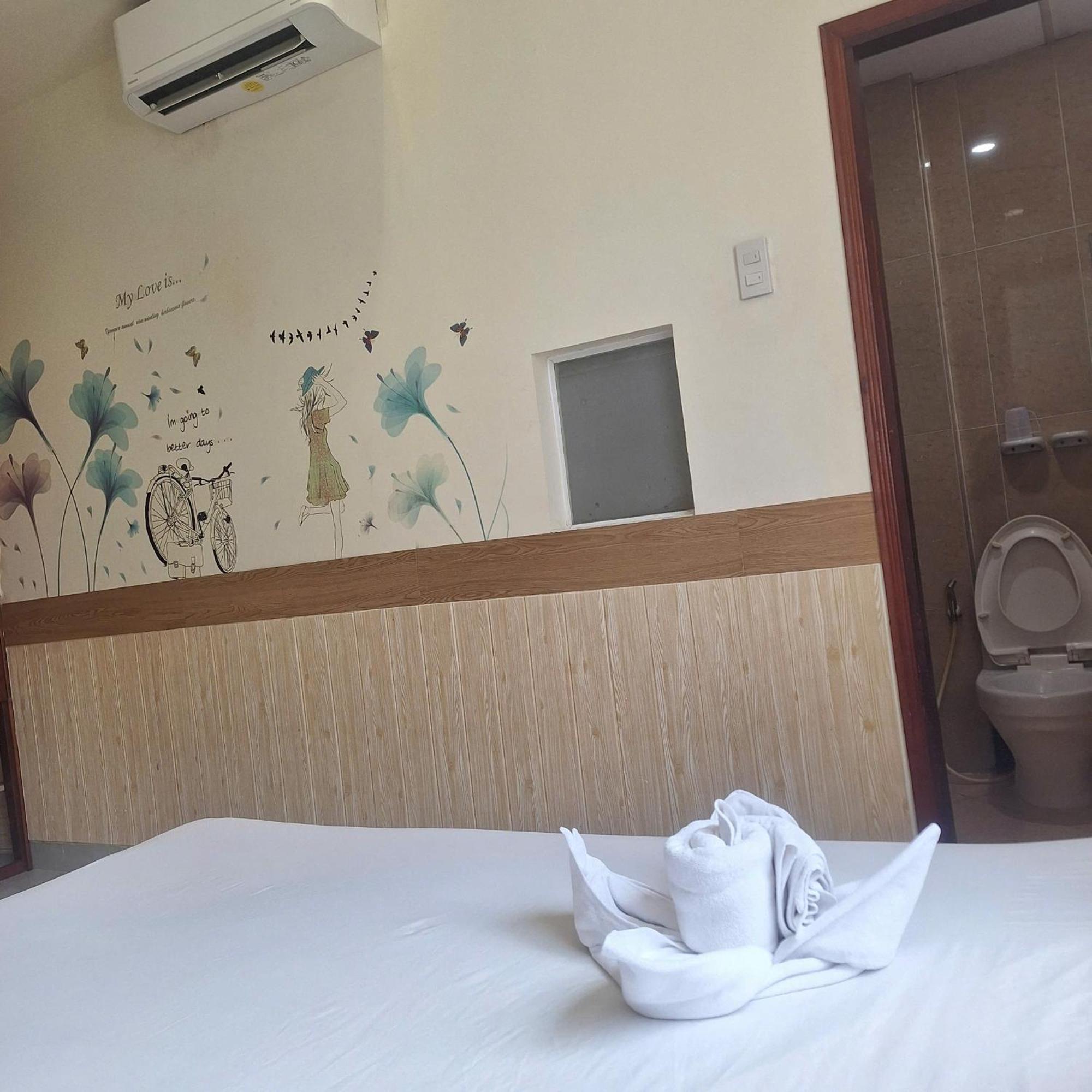 Damry Hotel Ho Chi Minh City Bagian luar foto